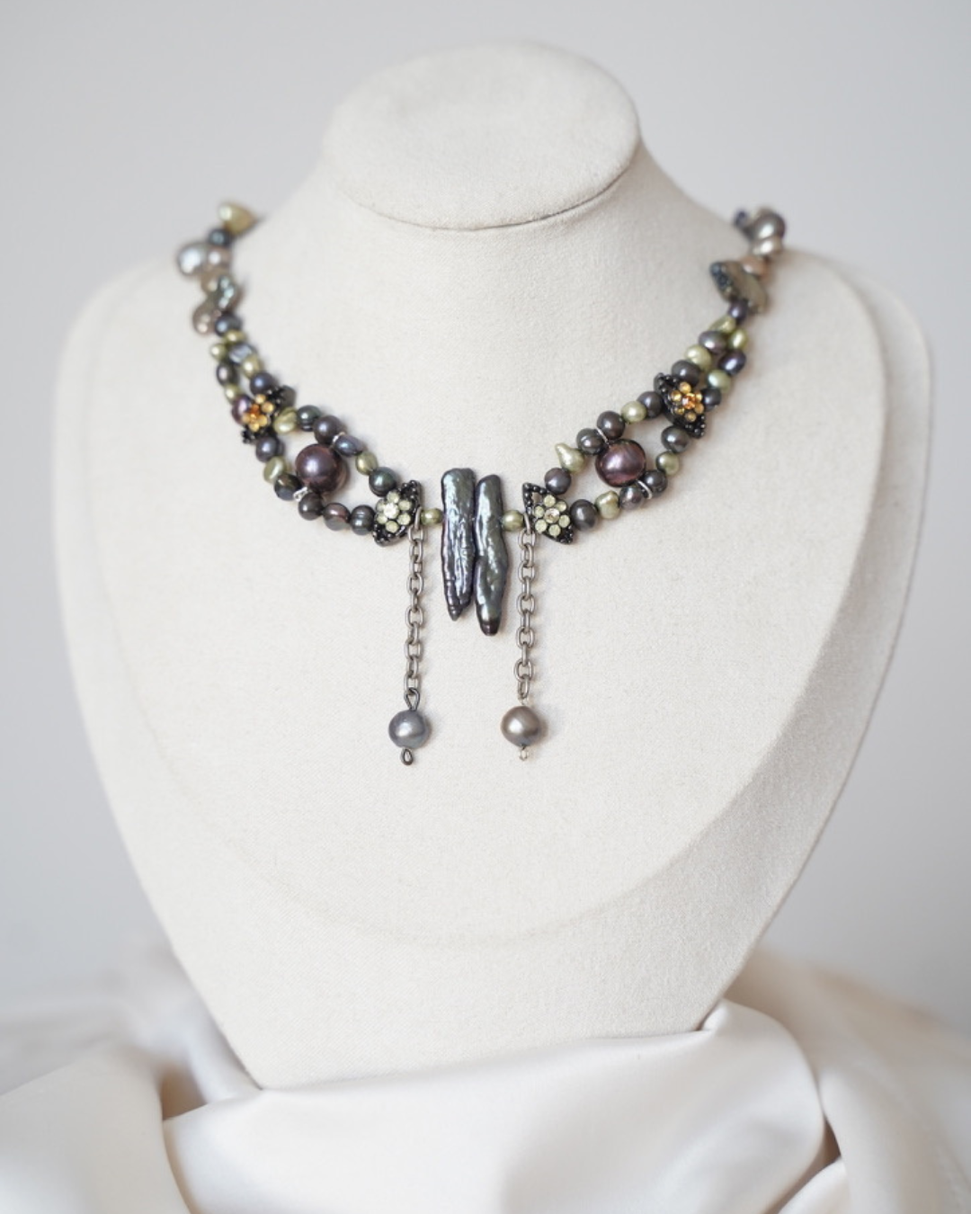 Double Drop Black Pearl Choker