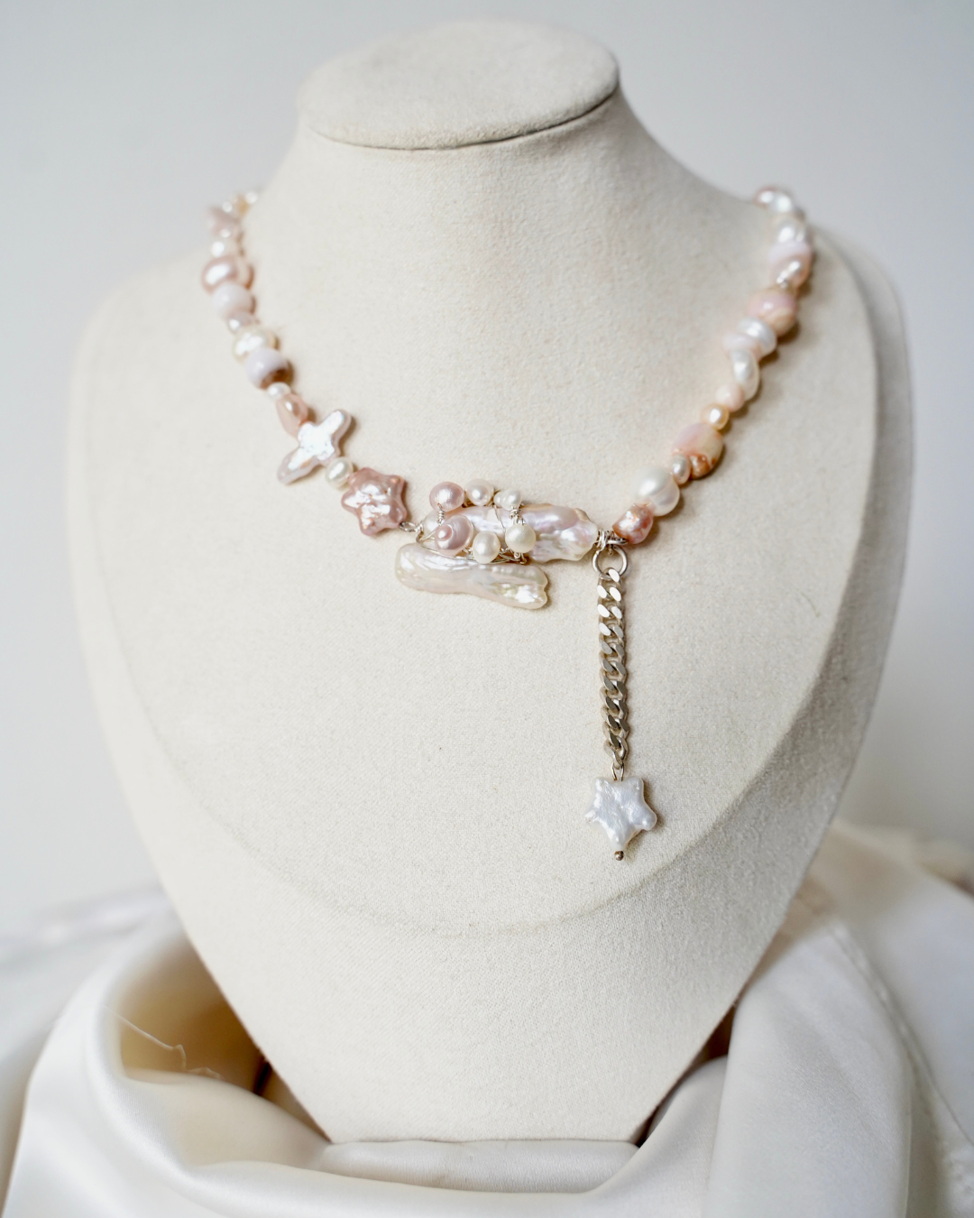 Pearl Drop Pendant Necklace