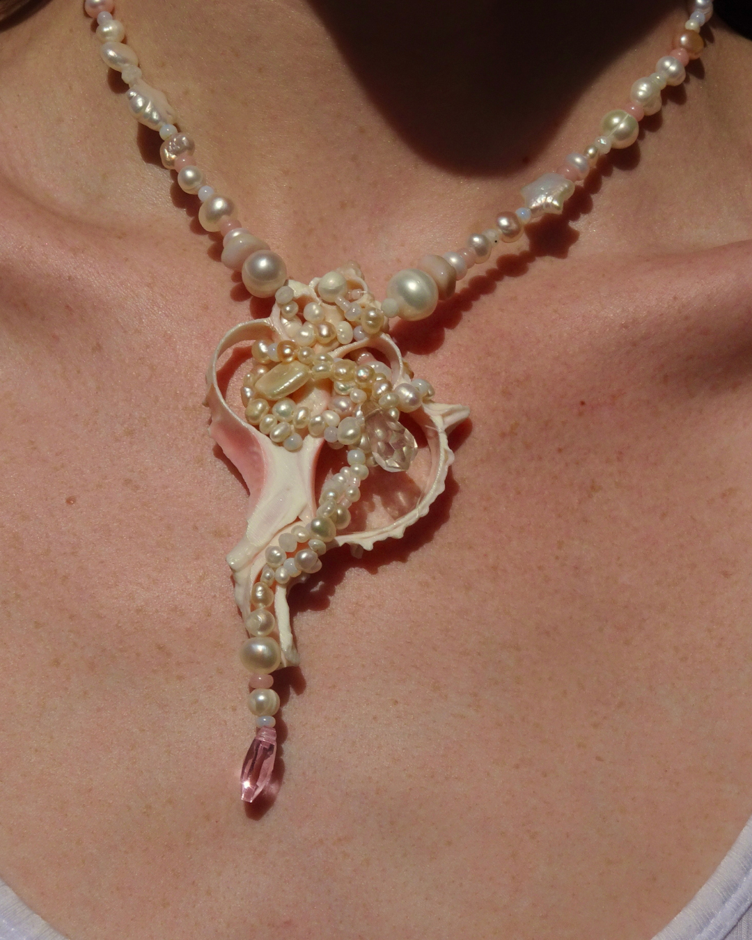 Statement Shell Pendant Necklace