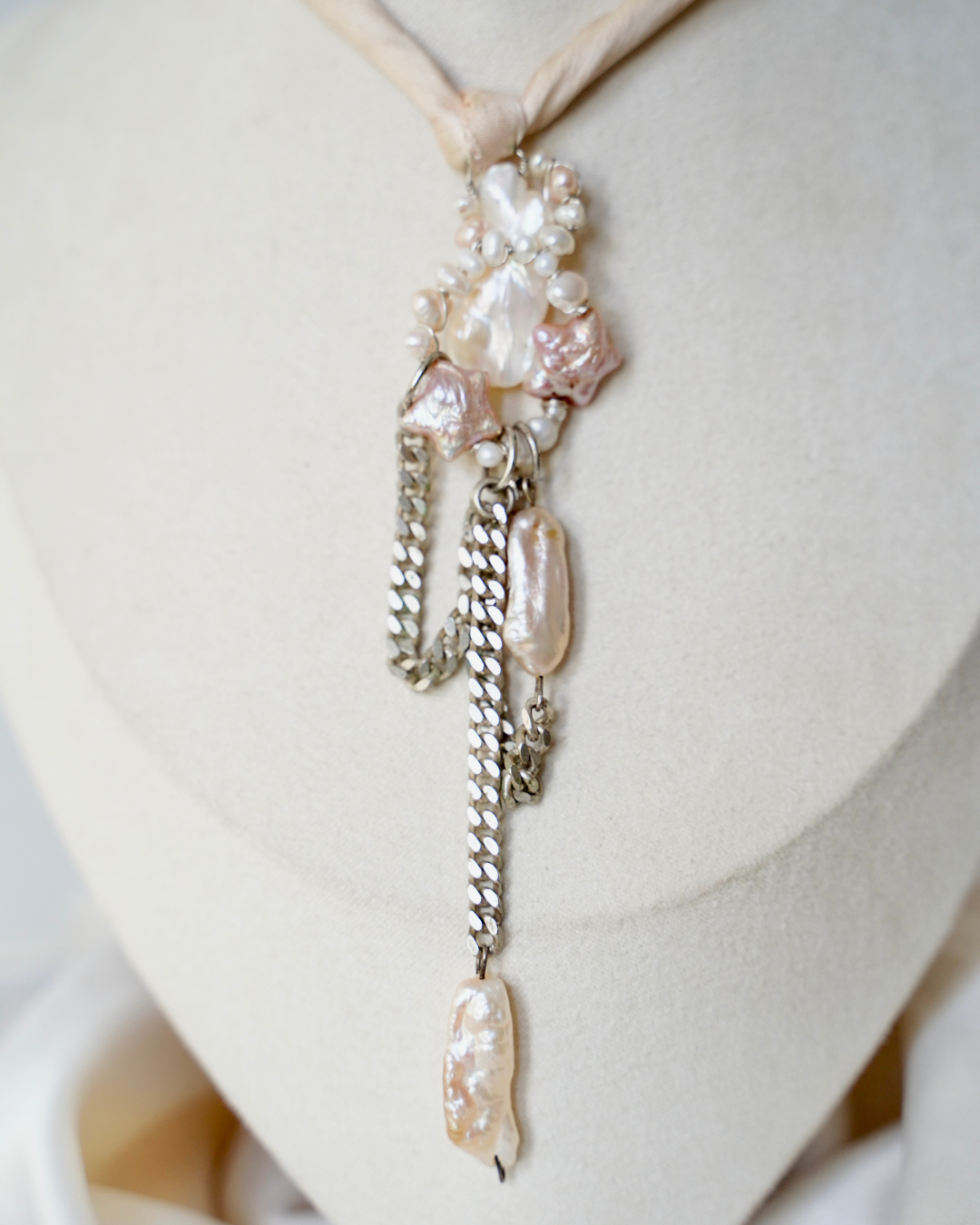 Ornate Pearl Drop Pendant Necklace